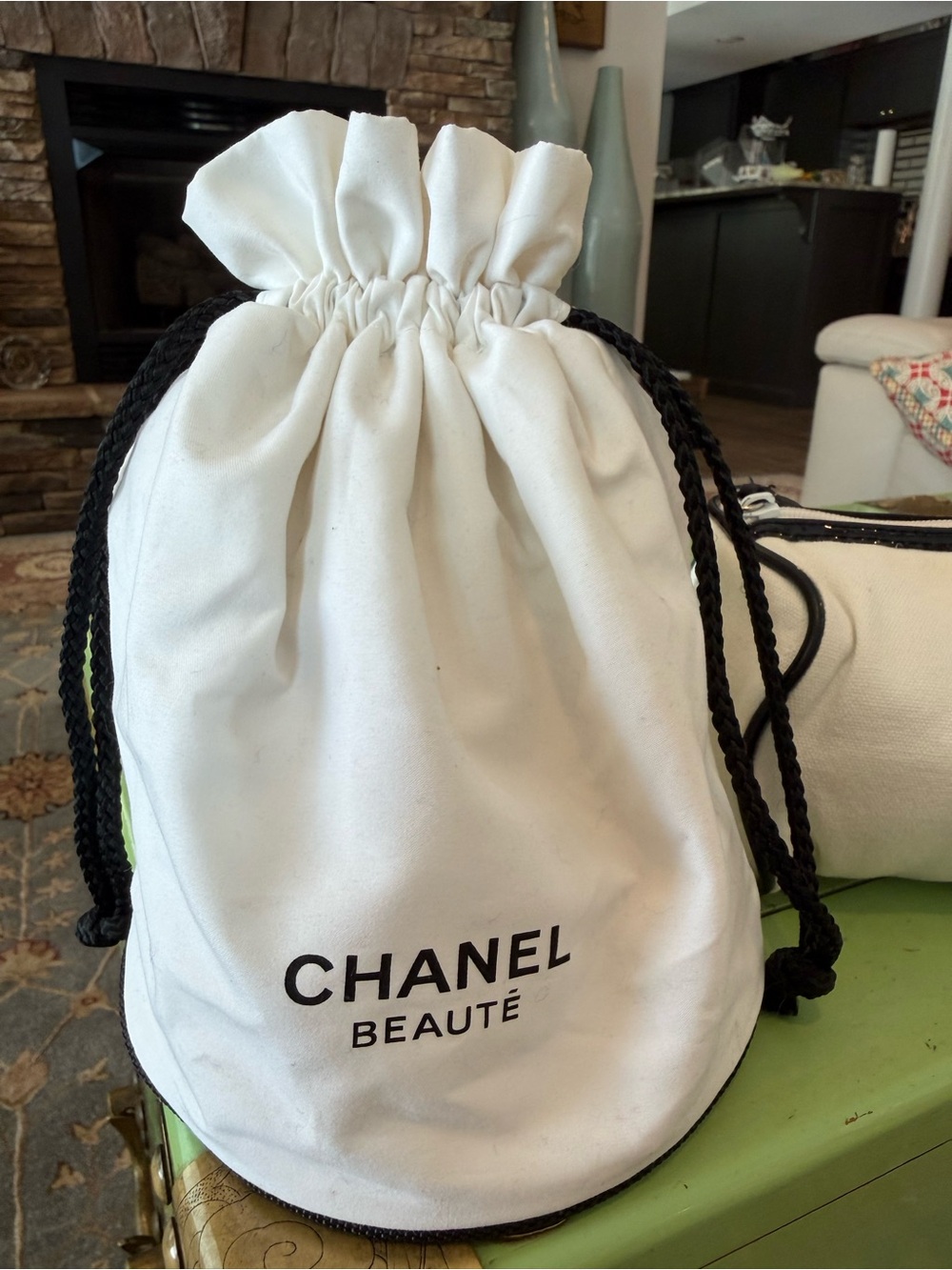 Chanel beaute  makeup bag and jewelry case